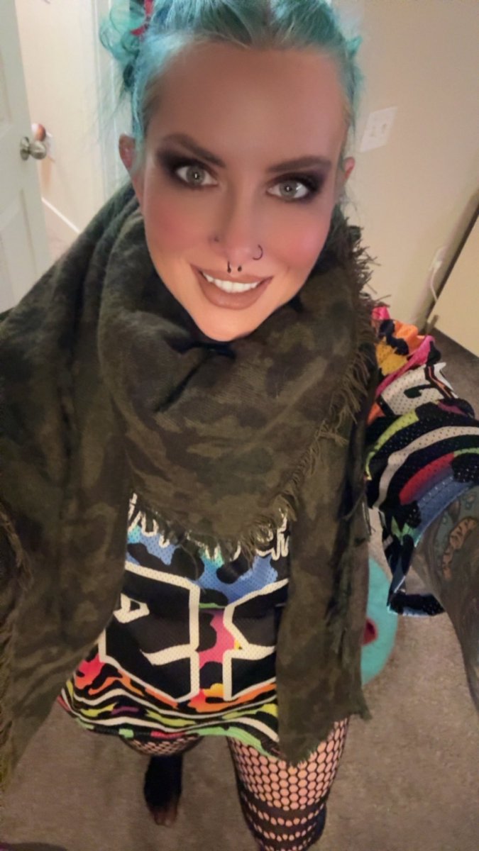 kaoskitty_'s tweet photo. https://t.co/cwLo6tpovV