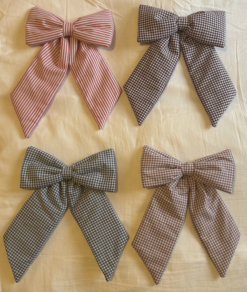 _suziebrown's tweet photo. New to #Balham! Local resident Amy Parmenter has launched AP &amp; Co, creating hand-made bows for home décor in a range of colours and patterns. For more info, visit her Etsy shop here: https://t.co/xJdSbQCdUC https://t.co/0FX2Xcjn38