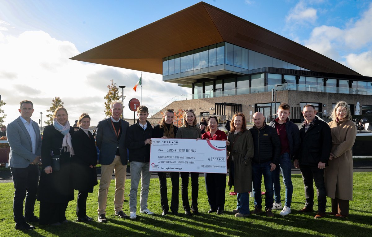 RacingTV's tweet image. The enduring legacy of the remarkable Pat Smullen.

This year's Pat Smullen Race Day and the @CurraghTo Charity Cycle raised €351,631 for @cancertrials_ie.

Since starting three years ago, this wonderful initiative has now raised over €1.2 million 👏👏 @curraghrace