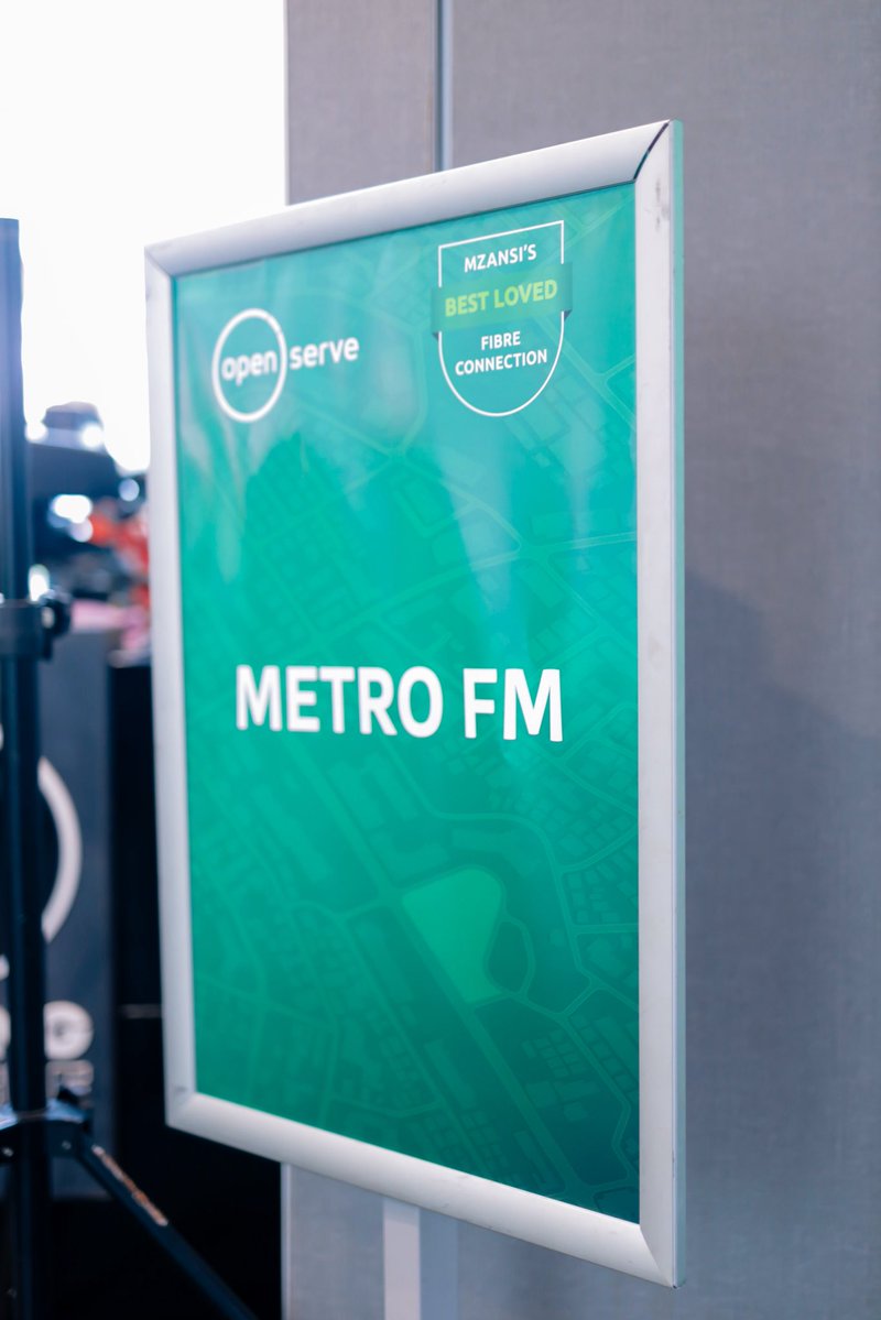 METROFMSA's tweet image. 🎙️ #AskAManLive coming to you from Openserve HQ in Pretoria as we celebrate World Fibre Day! 🌐✨
Connecting conversations, connecting South Africa. 💛