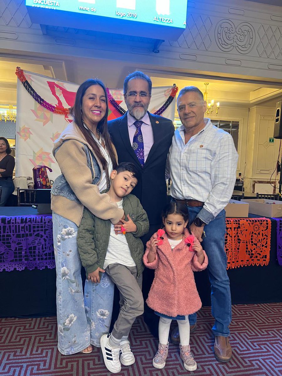 RENE_BEJARANO_M's tweet image. El día lunes 3 de noviembre, además de llevar a cabo la Asamblea Semanal del #MNE recibí a líderes provenientes de la #CdMx, #Hidalgo, Estado de México, #Tlaxcala y #NuevoLeón