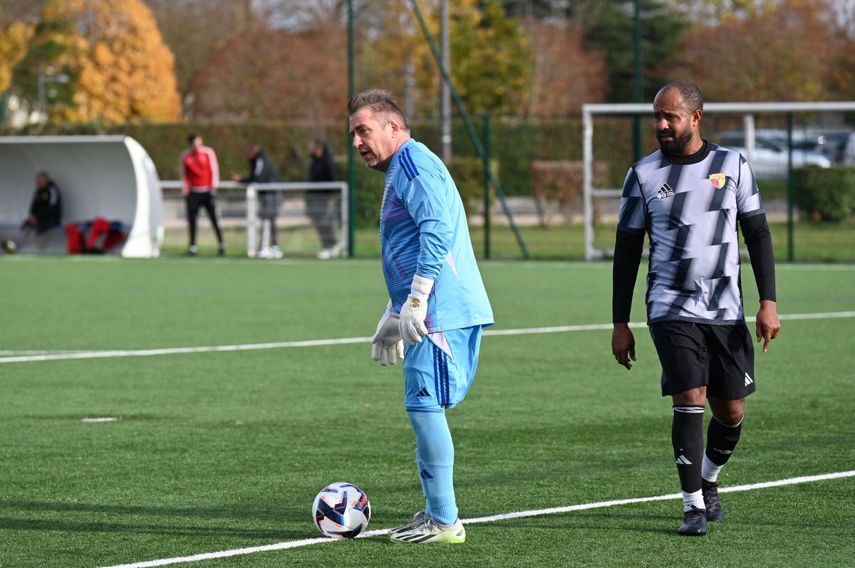 📸 Les photos de la rencontre 🔽

paris-idf.fff.fr/diaporama/le-m…
