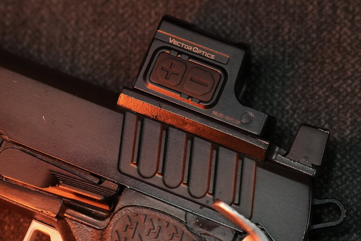 jkarmy_int's tweet image. Vector Optics Frenzy-S EDC Red Dot sight 
Ultra Lightweight for only 26g 

With Multi reticle Function 🔴

Best for EDC &amp;amp; compact sized pistols 

#vectoroptics #sight #reddot #optic #edc #frenzy