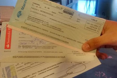 💥¡¡Ojo!! 💥AUMENTÓ 30% LA CANTIDAD DE CHEQUES RECHAZADOS Y AUMENTAN MOROSOS EN BANCOS.
El dato provisto por el Banco Central lo informó hace unas horas <a href="/LongobardiM/">Marcelo Longobardi</a> en tus tradicionales vivos de Youtube