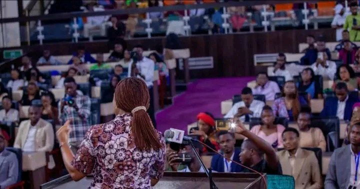 KalonjiMic25732's tweet photo. La 4ème édition de FEMME DE REPÈRE RDC 

Retour en images📷

Une journée riche en échanges, en apprentissages et en engagements; cette édition 2025 s'est achevé avec succès!

Merci à toutes les participant(e)s, intervenant(e)s et partenaires https://t.co/libhQ7xFEF
