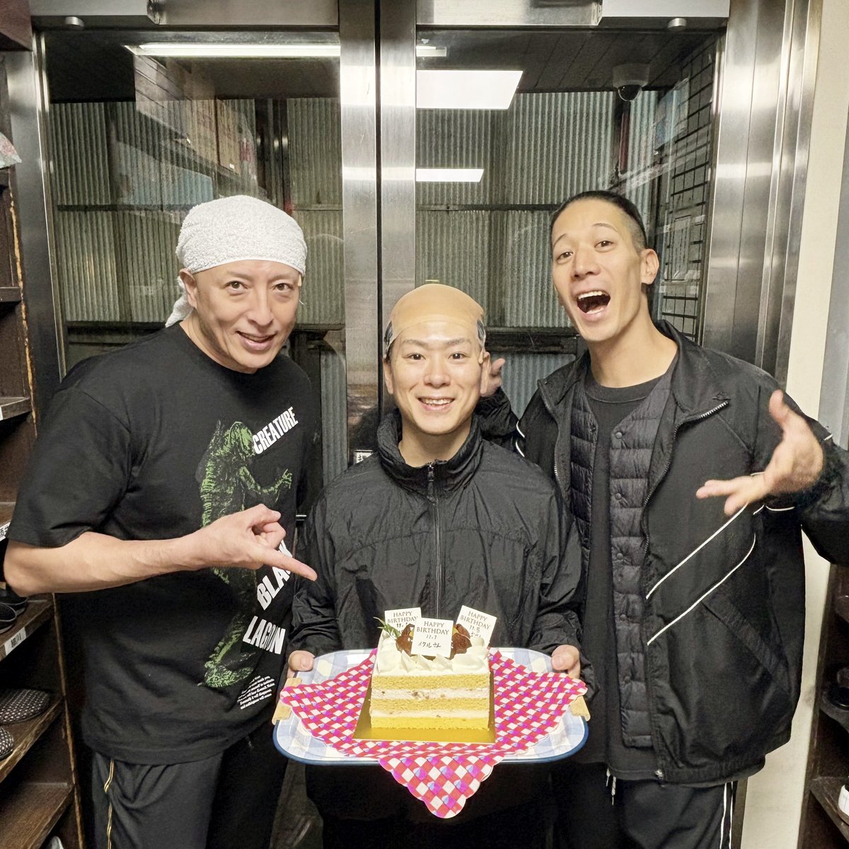 佐川急便happybirhday 新感線公式ツイッターです。 on X