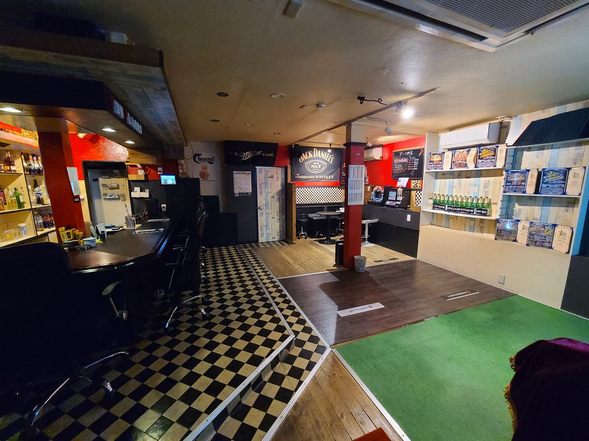 FUN_PLACES_D's tweet photo. 固定用
🎯「FUN PLACES」🎯
プロダーツプレイヤーが運営するアットホームなダーツバー🍸
初心者さんもプロ志向の方も大歓迎！
投げ放題あり✨
‼️月〜木 女性投げ放題 無料‼️

🕕営業時間(11月)
月〜木 17:30〜3:00
金、土 17:30〜5:00
日、祝 14:00〜1:00

#ダーツバー #一宮 #FUNPLACES https://t.co/n94QWqA9oM