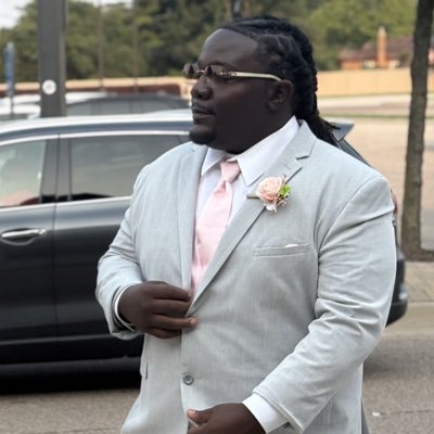 Lord Status tweet media
