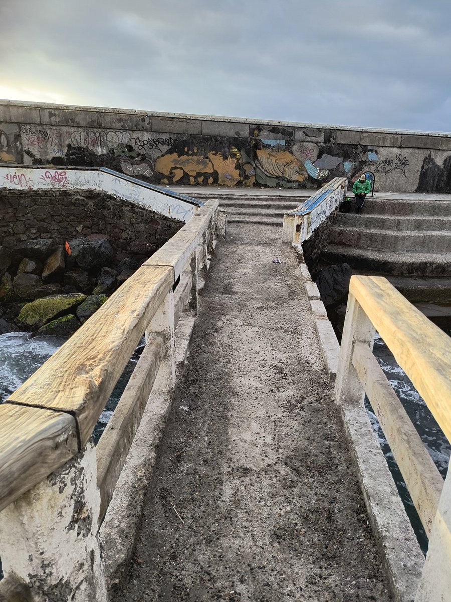 pipe_master's tweet image. El deplorable estado actual de la "puntilla" del Balneario Municipal de #Antofagasta

Y eso que estamos a poco menos de un mes y medio para el inicio de la temporada estival.

@muniantof @SachaRazmilic @diarioafta @TLAntofagasta @desiertofm