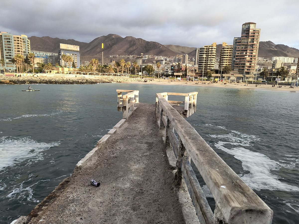 pipe_master's tweet image. El deplorable estado actual de la "puntilla" del Balneario Municipal de #Antofagasta

Y eso que estamos a poco menos de un mes y medio para el inicio de la temporada estival.

@muniantof @SachaRazmilic @diarioafta @TLAntofagasta @desiertofm