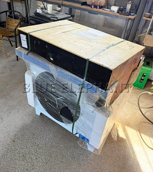 ElephantCnc's tweet image. 🎉 🎉🎉Congratulations to our Montenegrin customer on receiving his 1530 4-axis CNCmachine and W1 edge banding machine! 🇲🇪

☎Contact us today! 
elephant-cnc.com 
Whatsapp/mobile: +86-15064026772
#CNCmachine #EdgeBandingMachine #Woodworking #CustomerDelivery #CNCrouter