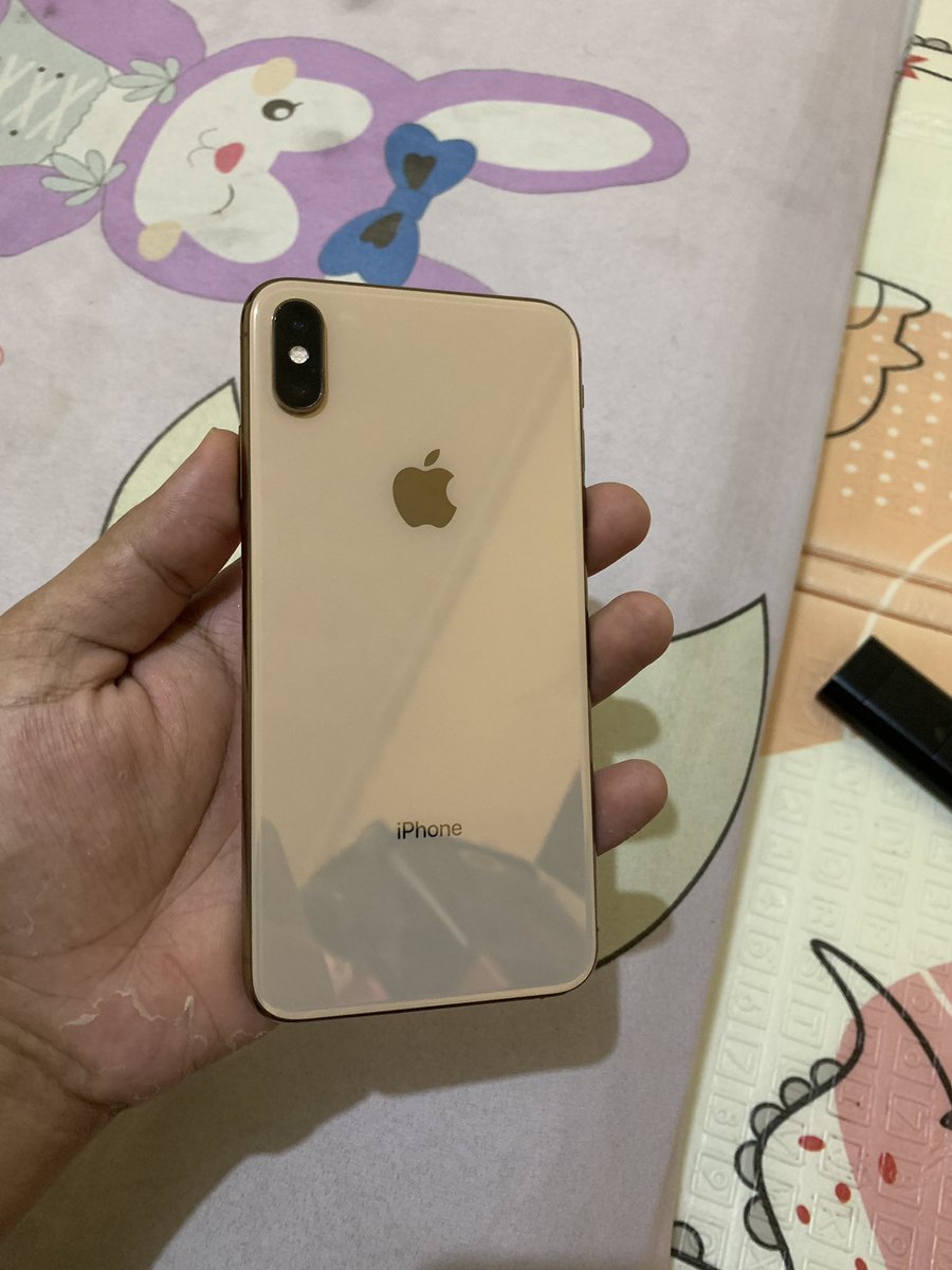 widdip27_'s tweet photo. iPhone XS MAX 256gb inter LLA
fullset
sinyal all operator ter daftar kemenperin (whitelist)
bh 74 ori awet banget
kamera dan speaker jernih
lcd orian
face id truetone ON
hp nominus like new pokonya
jual aja 3.4 nepis lokasi ciledug tangkot https://t.co/H5bhPuNpRX