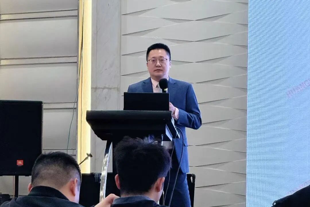 Frad_Group's tweet photo. #XinSijian was invited by Ping An P&amp;C Insurance Co., Ltd. to deliver a specialized lecture on "𝙆𝙚𝙮 𝙋𝙤𝙞𝙣𝙩𝙨 𝙤𝙛 𝙂𝙚𝙣𝙚𝙧𝙖𝙡 𝘼𝙫𝙚𝙧𝙖𝙜𝙚 𝘾𝙡𝙖𝙞𝙢𝙨 𝙃𝙖𝙣𝙙𝙡𝙞𝙣𝙜 𝙖𝙣𝙙 𝙍𝙚𝙨𝙥𝙤𝙣𝙨𝙚".🎉
📅October 31st , 2025 
📍Shanghai, China
#Frad #GeneralAverage #claim https://t.co/A6AE5GfvmF