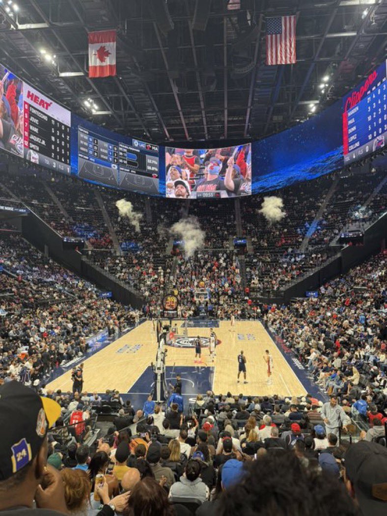 kali_kountry's tweet image. #clippernation 2 tickets 🎫 
main 1 row 10 seat 5,6  
almost floor seats
 prices are shown in photo with each game . All prices are official ticket price not here to make money just to keep fans in the seats .