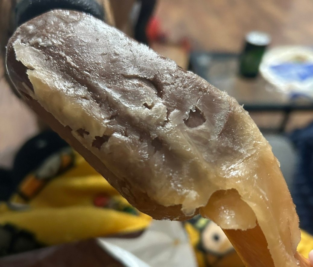 rameshagrawal6's tweet photo. @zeptocares OIRGHVIEM56883 order id @fssaiindia @jagograhakjago  @zeptonow this how we receive ice cream in inedible condition https://t.co/okRMMwdHaK