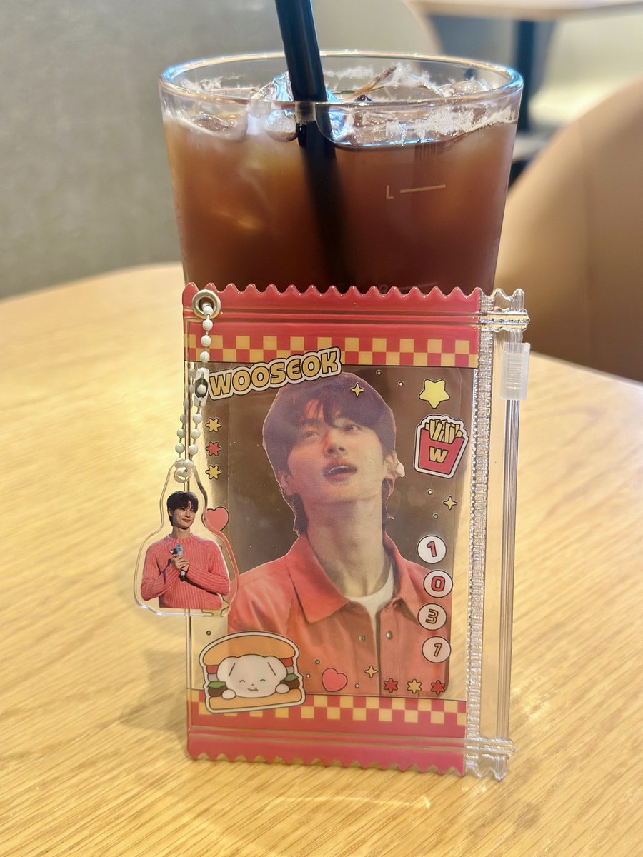 우석사이 tweet media