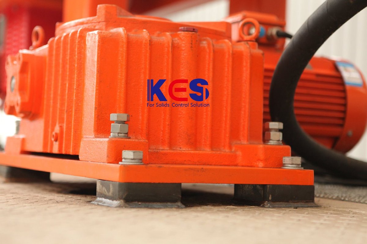 KES_Energy's tweet image. KES Mud Agitator: Essential for solids control systems! Installed in mud tanks to stir drilling fluid, preventing solid particle deposition. Composed of motor, reducer, stir rod &amp;amp; impellers. #KES #MudAgitator #SolidsControl #DrillingEquipment #FYP
kessolidscontrol.com