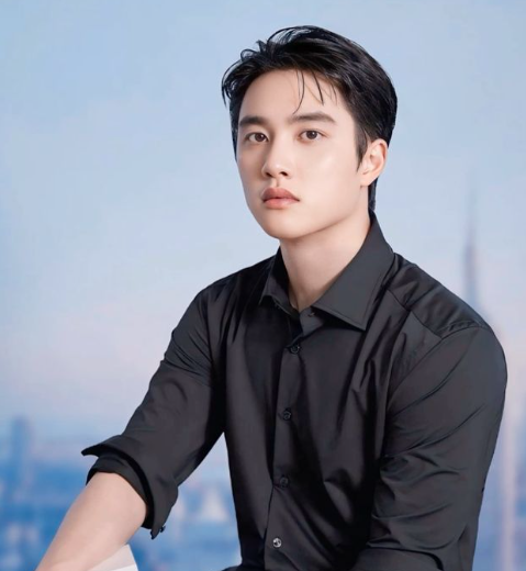 AboutMusicYT's tweet photo. EXO's Kyungsoo contract with his agency, Company Soosoo, has reportedly ended. https://t.co/bEkYRVu96a