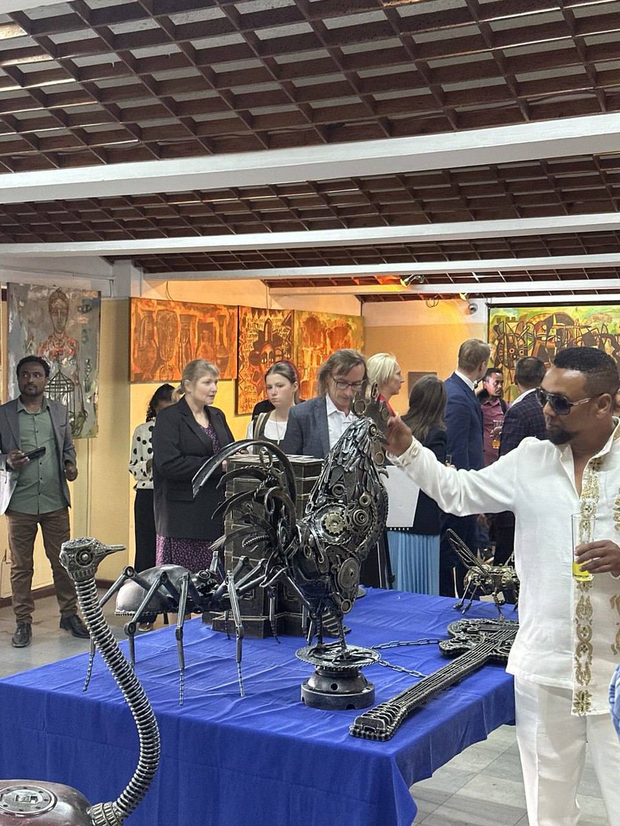 RusEmbEthiopia's tweet image. 📅On October 31, 2025, the Embassy of Russia in Ethiopia held a reception celebrating #NationalUnityDay.

🔗Learn more: shorturl.at/5kbGw