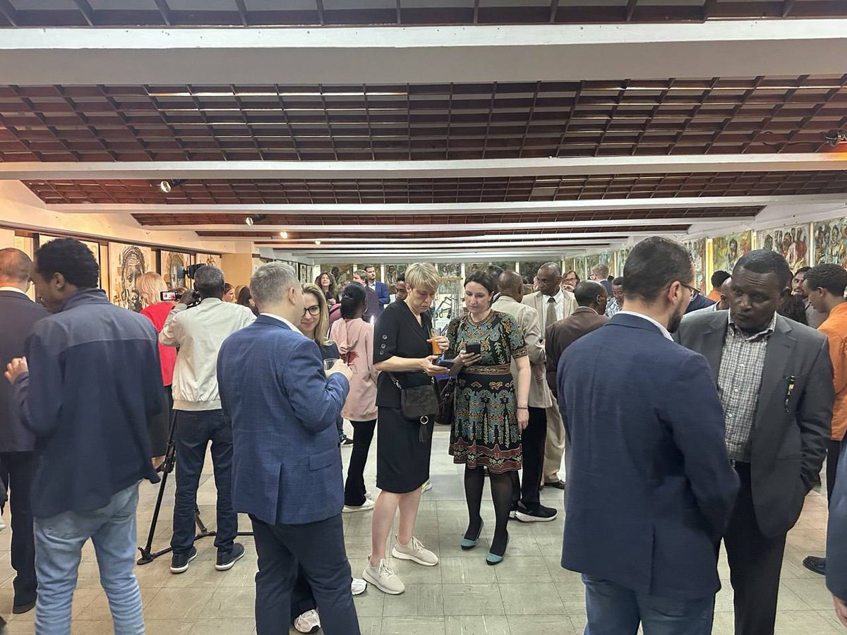 RusEmbEthiopia's tweet image. 📅On October 31, 2025, the Embassy of Russia in Ethiopia held a reception celebrating #NationalUnityDay.

🔗Learn more: shorturl.at/5kbGw