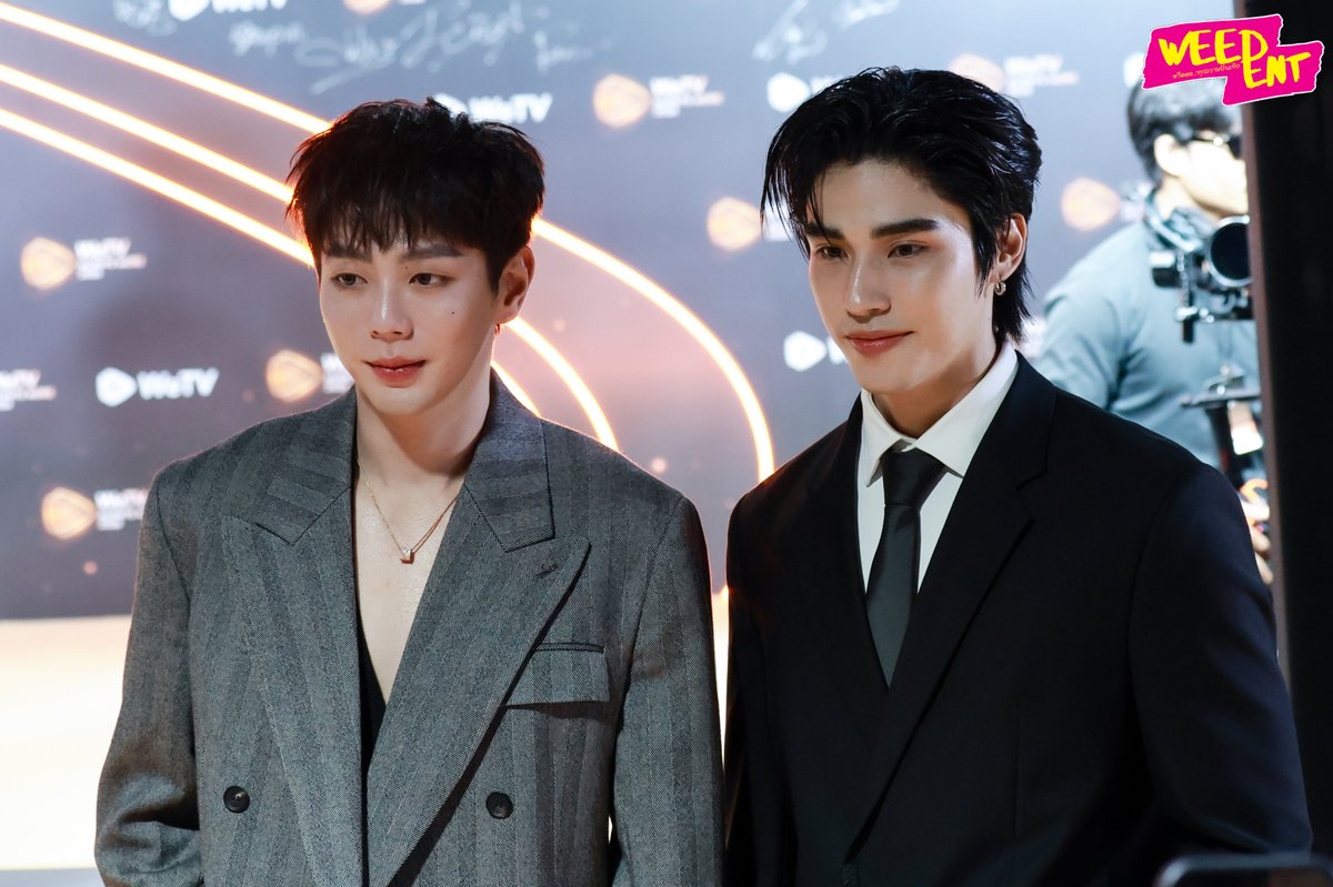 " อัพ - ภูมิ "  ร่วมเดินพรมแดงในงาน "WeTV Always More 2026" ✨

UPPOOM WeTV ALWAYS MORE
#WeTV2026xUPPOOM
#uppoompat #poompps
#WeTVth #WeTVAlwaysMore2026