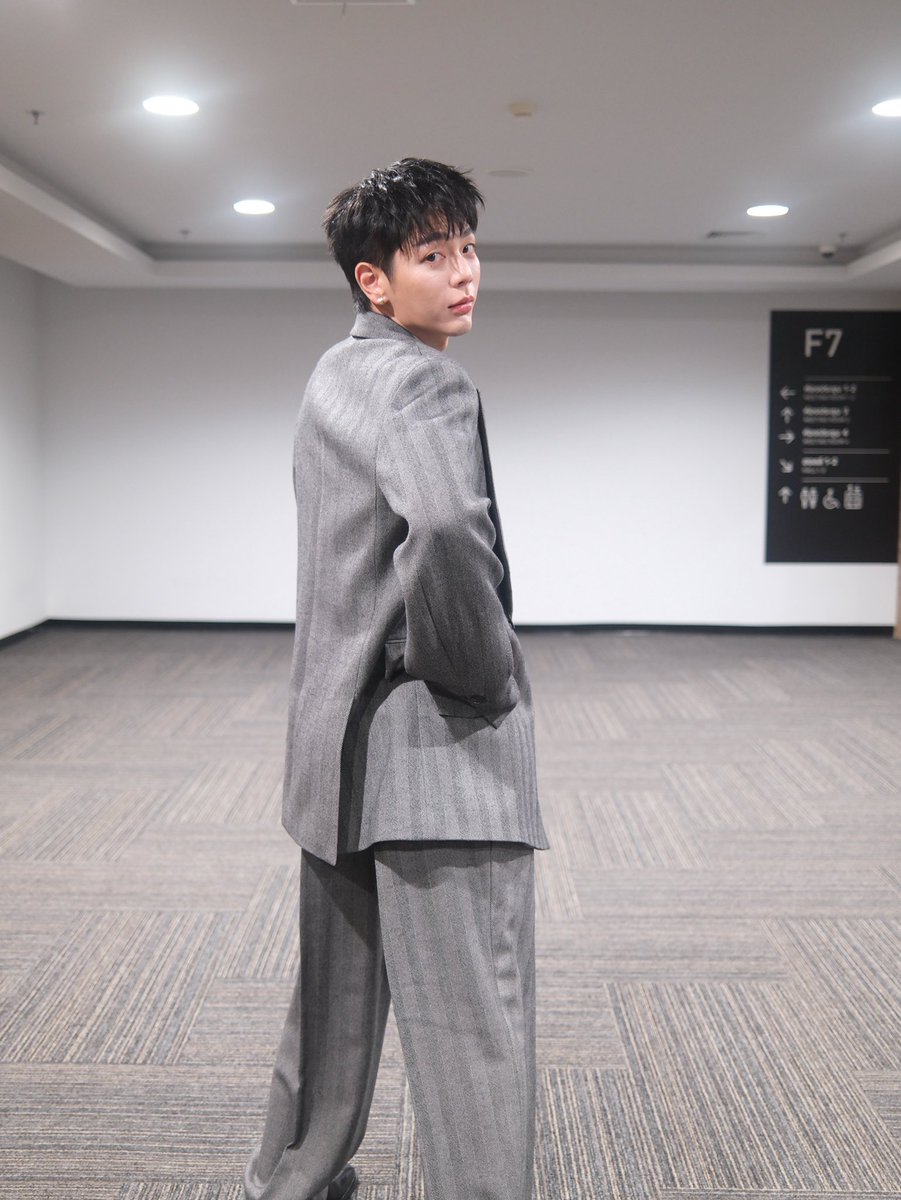 โพสต์ท่าหน่อย..

UPPOOM WeTV ALWAYS MORE
#WeTV2026xUPPOOM 
#WeTVAlwaysMore2026