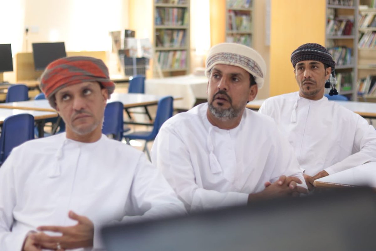 #فعاليات_المركز
نفذ الاستاذين / سعيد رامس معلم اول اجتماعيات ومنصور العلوي معلم اجتماعيات ورقة عمل بعنوان ؛ المكتبات الرقمية ، بهدف حوسبة اعمال معلمي الدراسات الاجتماعية و وضعها في قالب تعليمي موحد.
<a href="/EduGovSsq5201/">مدرسة السلطان قابوس</a>