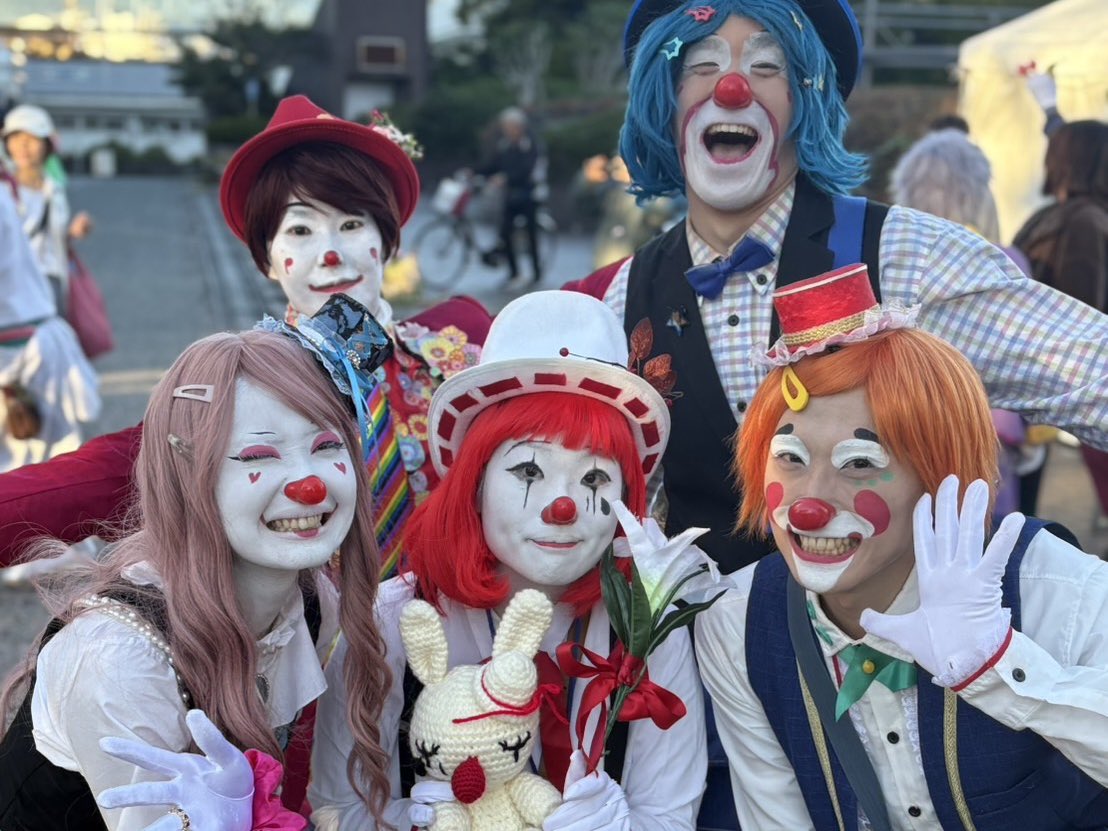 cindy_clown_'s tweet photo. たくさんの笑顔に出会えて、
と〜ってもハッピーな3日間でした🤡🎪

来てくれたみんなに
たくさんの幸せが届きますように🪄💫💖

またいつか会えることを願って…♡

🩷cindy🩵

#大道芸ワールドカップin静岡 https://t.co/TwCwlEBCkT