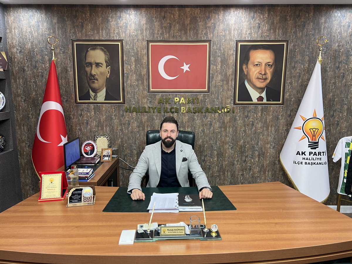 Haliliye İçin;

Bugün AK Parti İlçe Başkanlığımızda Nöbetçimiz;

İlçe Yönetim Kurulu Üyemiz
Sn. Selim MESÇİ

Soru, görüş ve önerileriniz için:
📞 (0414) 216 16 62

<a href="/RTErdogan/">Recep Tayyip Erdoğan</a> <a href="/akpartiurfa/">AK PARTİ ŞANLIURFA</a> <a href="/abuyukgumus/">Ahmet Büyükgümüş</a> <a href="/bybekirbozdag/">Bekir  Bozdağ</a> <a href="/milhamigunbegi/">M.İlhami GÜNBEGİ</a> <a href="/hakanaksu058/">Hakan AKSU 🇹🇷</a> <a href="/farukaytek/">Faruk Aytek</a> <a href="/mbagmanci63/">MUSTAFA BAĞMANCI</a> <a href="/SbrKnk/">Sabri KONAK</a>