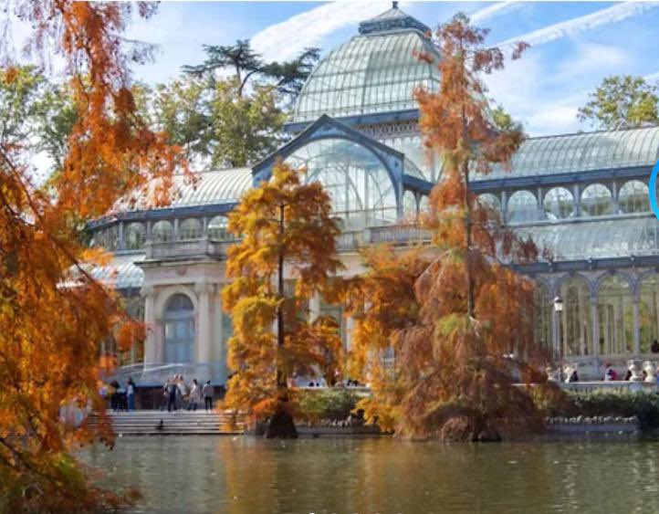 MuseoPiDigital's tweet image. Aquí hice mi tercer desfile, el día de mi cumpleaños… gracias a todos y a todas por el impecable regalo de equipo