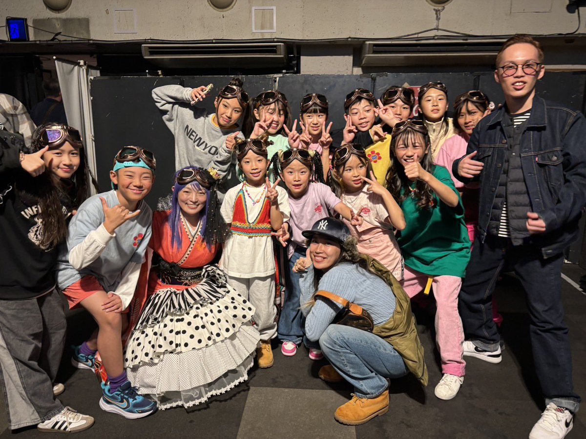 伊谷亜子🎸Ako Itani tweet media