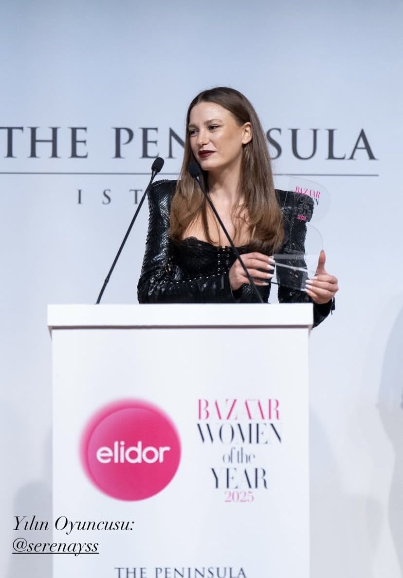 precious woman 🤍
the actor of the year 🌞
wish you continued success ✨