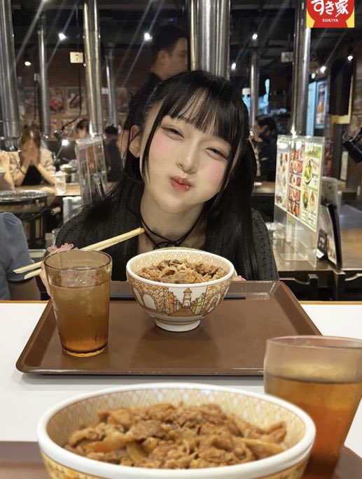 preice_ra's tweet photo. やるしかないと思ったなどと供述しており
#望月もも
#prettychu https://t.co/VKnnwKJyFJ