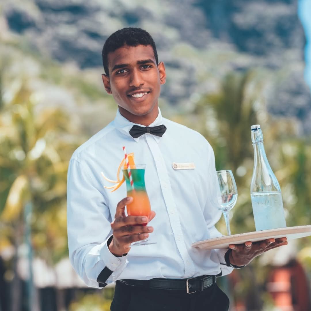TAGTravel_Za's tweet photo. Want to experience the #artofbeautiful here?
Enquire and Book 👉 quote@beachtag.co.za ☎ +27117595100

#Mauritius2026 #fivestarservice #worldluxurytravelawards #bethere2026 #hellonovember #beachtagholidaysbesthere https://t.co/FidB9iVt36