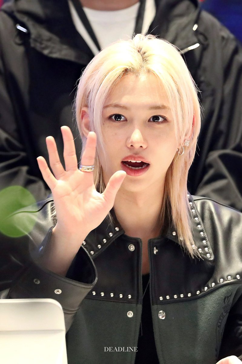thisisdeadline's tweet photo. 251102 HQ 
#Felix #필릭스 #StrayKids #스트레이키즈 https://t.co/0XenYMcVaj