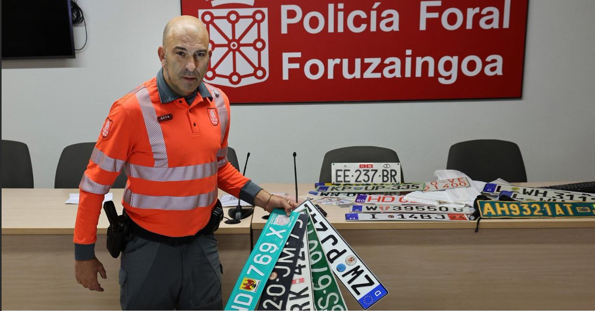 🔍No te despistes porque te tomamos la matrícula 📸

diariodenavarra.es/noticias/navar…

#PolicíadeReferencia
<a href="/DiariodeNavarra/">Diario de Navarra</a>