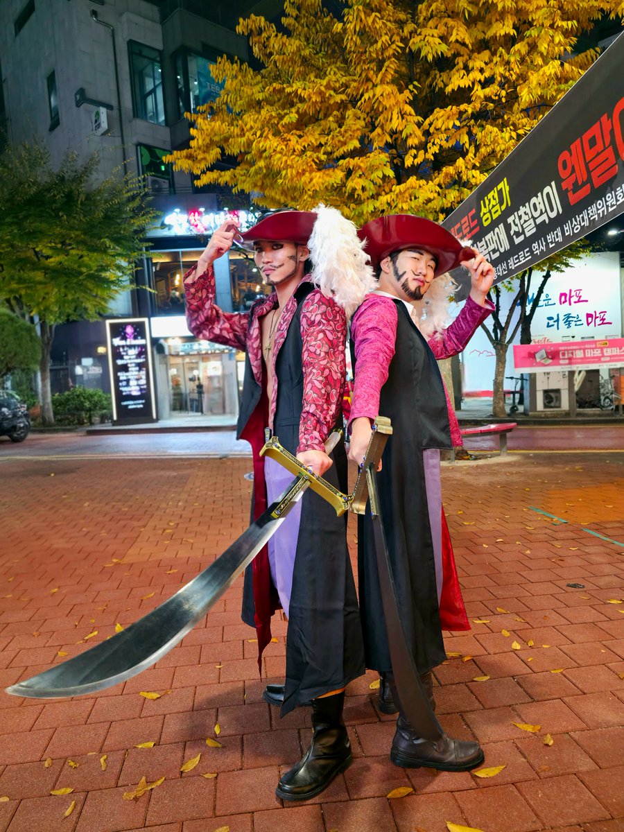 happpy_hs's tweet image. 2025.10.31 할로윈 홍대

미호크 Ctrl C +Ctrl V
@cosplay_anjeol