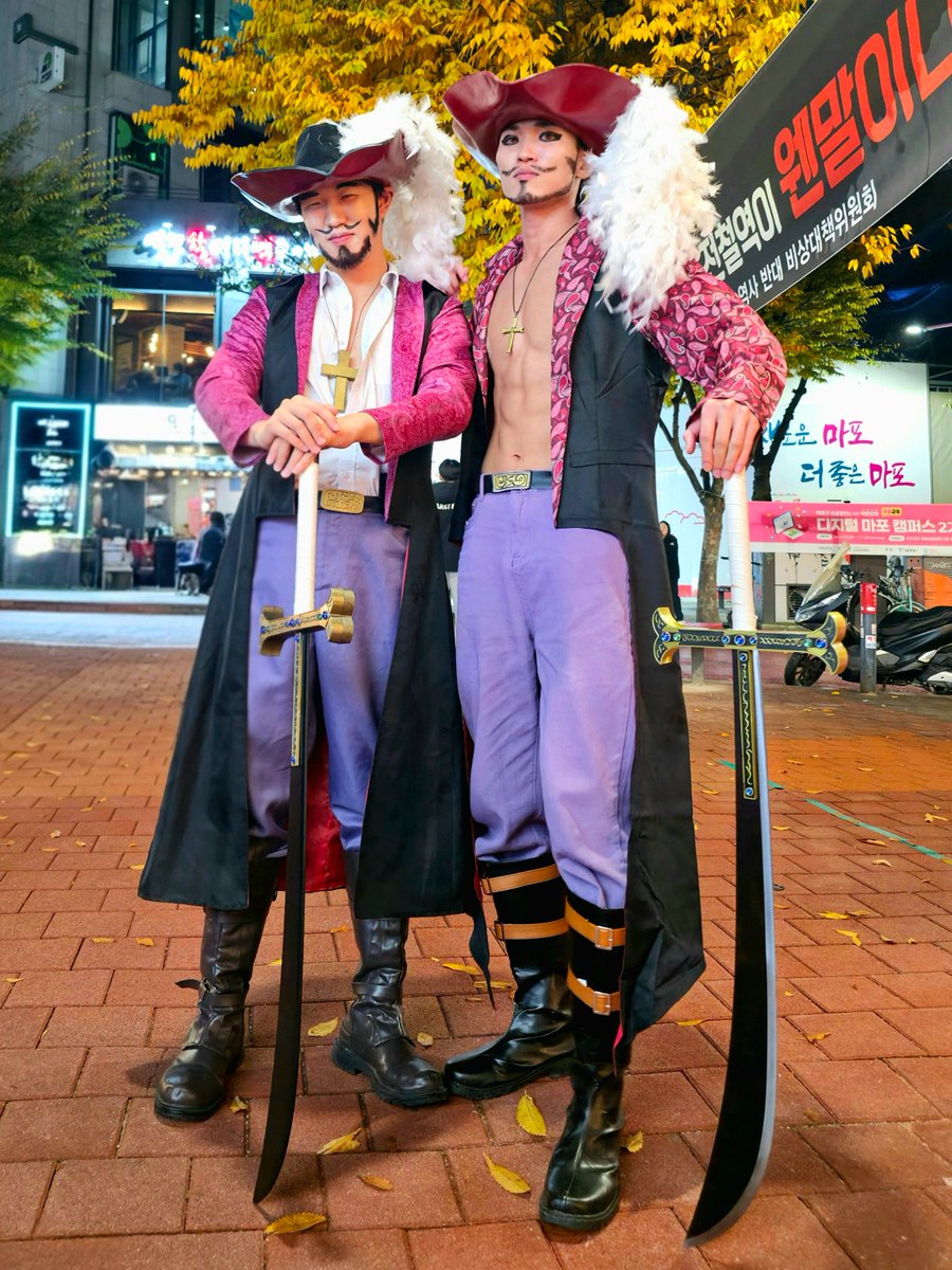 happpy_hs's tweet image. 2025.10.31 할로윈 홍대

미호크 Ctrl C +Ctrl V
@cosplay_anjeol