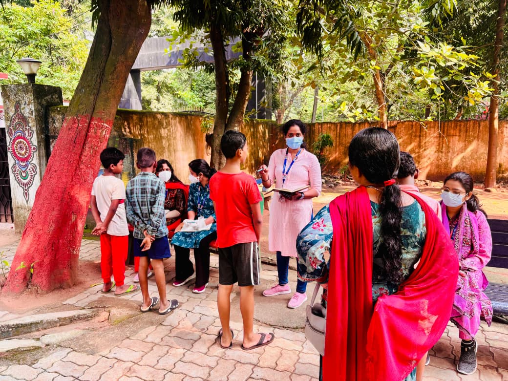 During the fever with itching rumor verification at a govt school in Khandagiri, UMSU, RRT conducted  IEC/BCC activities. The team interacted with students and staff, sensitized them on personal hygiene, skin infection prevention, and the importance of early health reporting.
