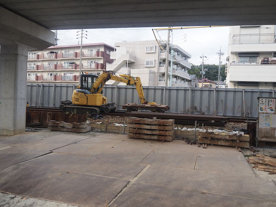 10.31まで【岩手・引取り限定】枕木22本 岩手・引取り限定】枕木コンクリート22本 レイルスリーパー ペイ