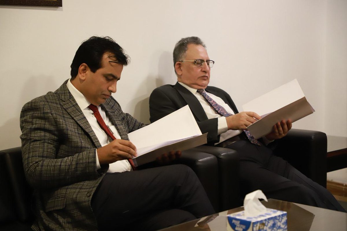 CapacityAnalyt's tweet photo. Taking a step toward empowering the next generation of  researchers and innovators, Capacity Analytics signed an MoU with @IUIsbCampus . Together, they aim to inspire student-led innovation and strengthen the link between academia and industry.

visit: https://t.co/I66iMsGPLg https://t.co/ma7NxEWhli