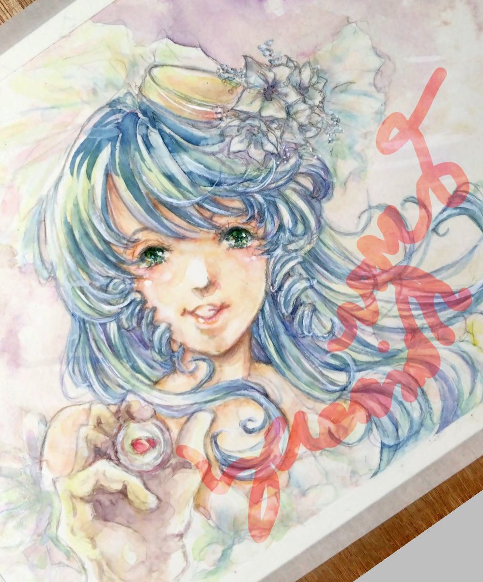 mesomomo's tweet image. 久々のミンメイはカメラのレンズにサイン。絵はアナログだけど文字のみデジタルで書いて重ねました。文字も手書き予定だったけど、さすがに鏡文字一発書きは怖くて練習してたらもうこれでいいかなってなりました。マクロス万博は東京行けるかなあ・・・。＃アナログイラスト ＃マクロス