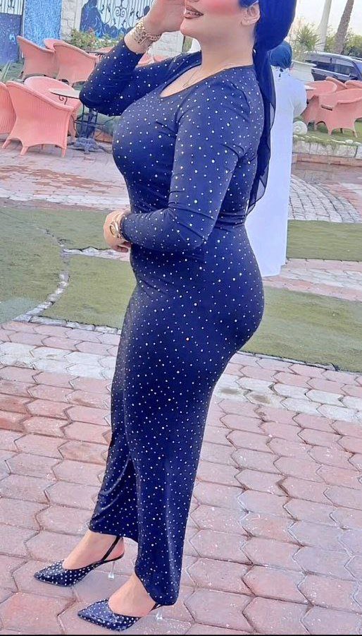 امك من تعرف المدير يريد جسمهه