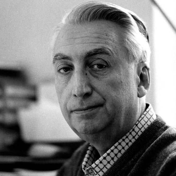 knbaraldi's tweet photo. Barthes: "Los árboles son alfabetos, decían los griegos. Entre todos los árboles-letras, la palmera es el más hermoso. De la escritura, profusa y clara como el surtidor de sus palmas, posee el efecto primordial: la caída".

'Roland Barthes por Roland Barthes'
Trad: Julieta Sucre https://t.co/gZwHtmUnkK