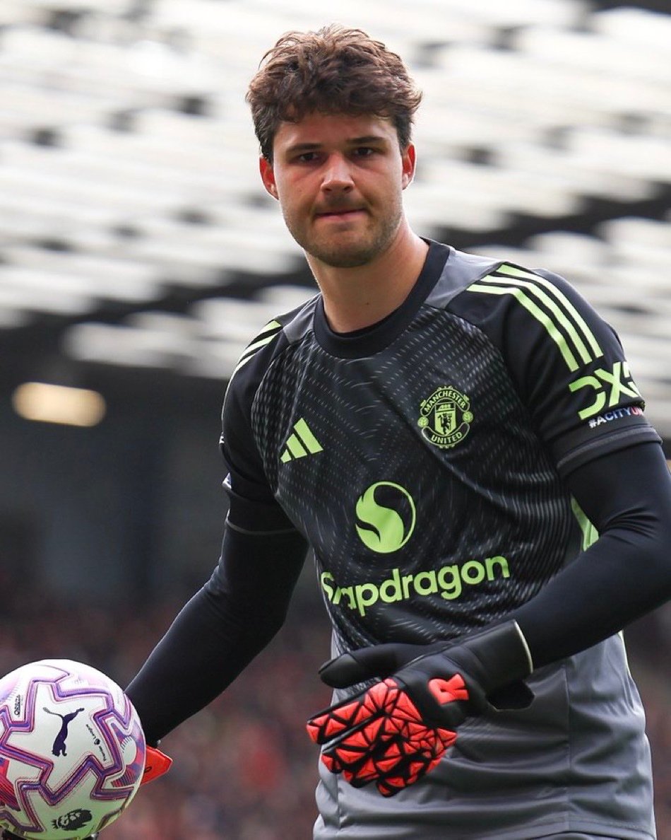 SimplyUtd tweet media