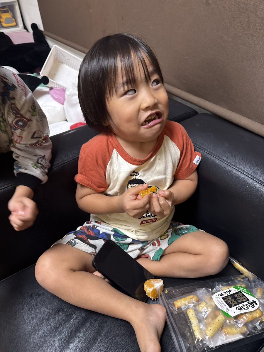 morike_gaglife's tweet photo. 表情が200種類ある息子。 https://t.co/N1Se8y8L6l