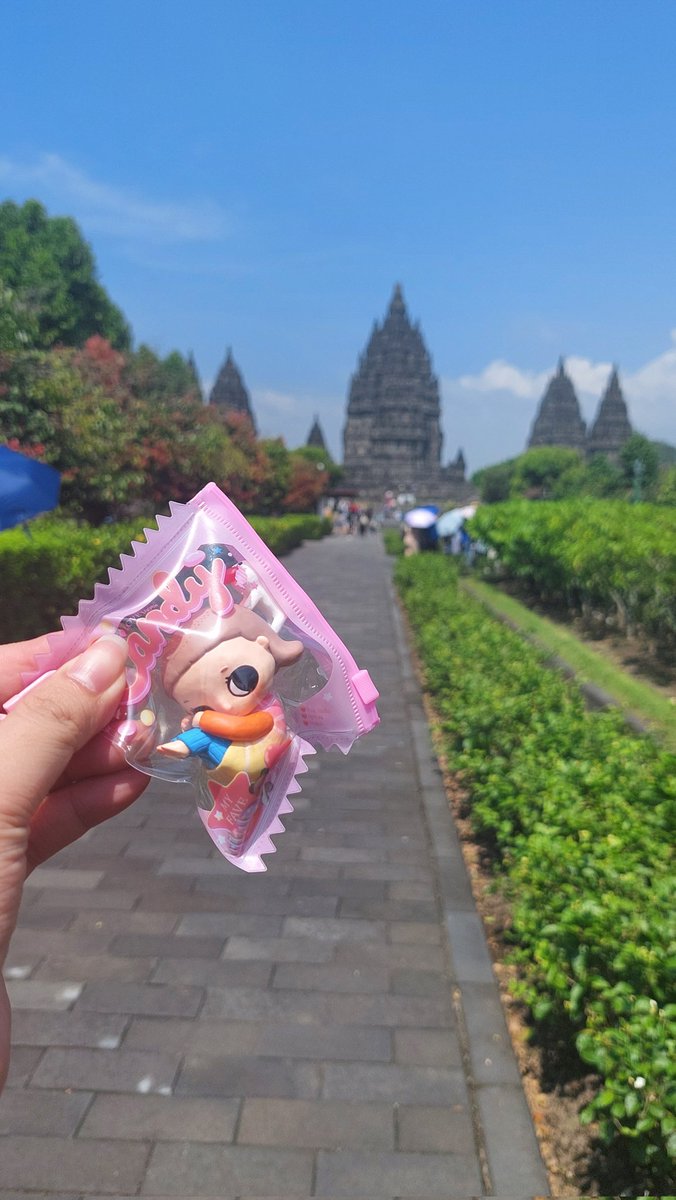 bobaiato's tweet image. Jogja recap with nyota. Terima kasih jogja🫶🏻 first time jalan2 ke jogja, and I fall in love immediately with the city.