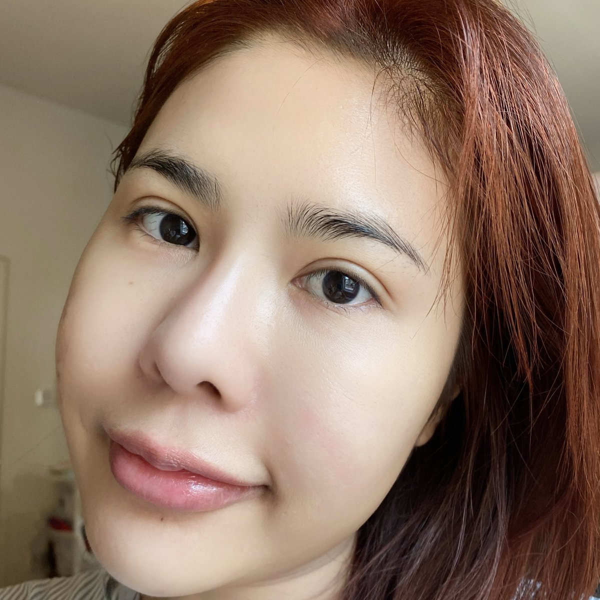 hafonlyone's tweet image. พึ่งได้ลอง Probioderm Collagen Remodeling Cream จะบอกว่าใช้ดีมาก หลักๆคือจะช่วยฟื้นฟูผิวด้วยแคปซูลคอลลาเจน ถึง 150,000 แคปซูล อัพผิวให้แข็งแรง ตึงกระชับและเรียบเนียน แถมยังช่วยกระชับรูขุมขนและเสริมคอลลาเจนให้ผิวฟูอีกด้วย สูตรนี้เป็น Day Cream หลังใช้แต่งหน้าต่อคือผิวสวยขึ้น 3000%…