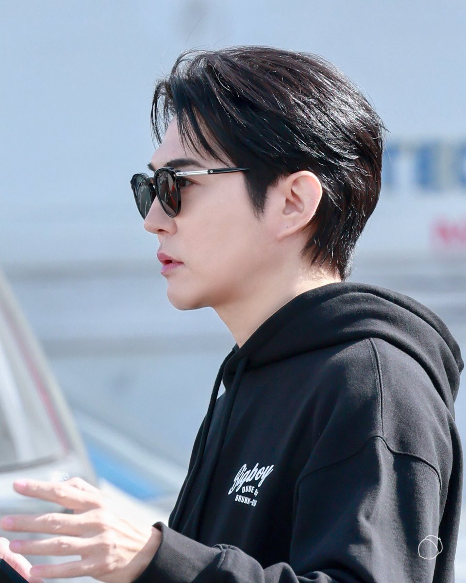 25.11.02
🏁슈퍼레이스 프리스타일
📍용인스피드웨이

기절이다 기절😶‍🌫️