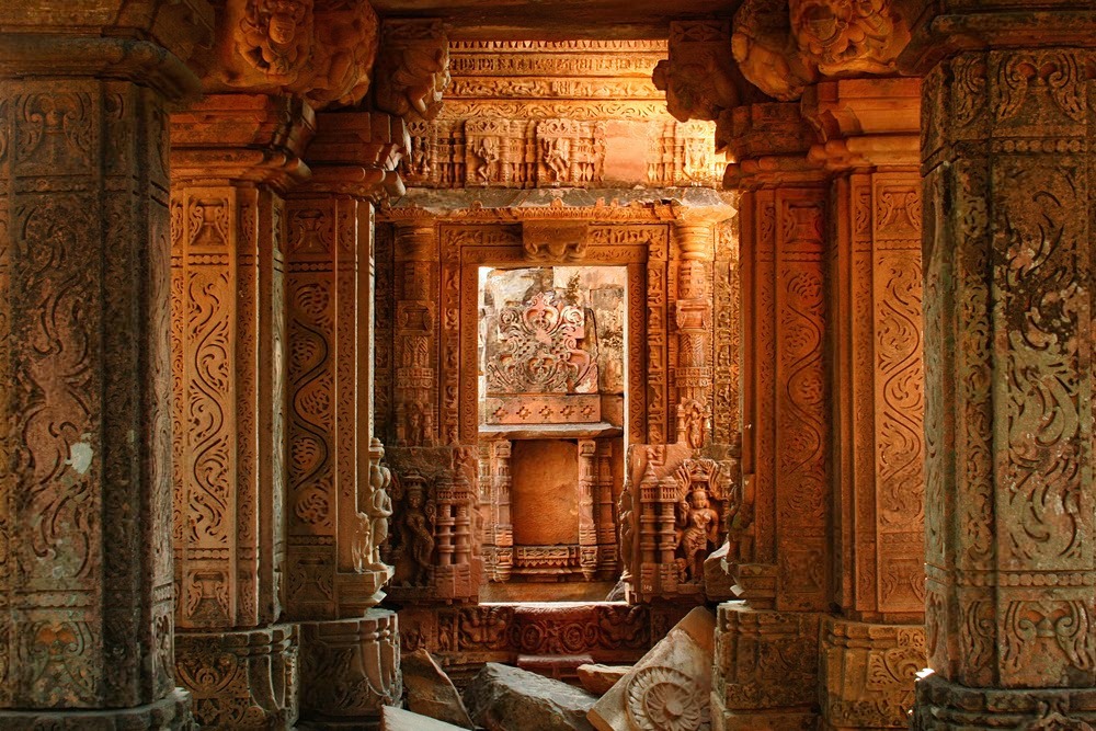 UntoldMP's tweet photo. Echoes of ancient India 🇮🇳
The 900-year-old Ajaygarh Fort in Panna, Madhya Pradesh... standing tall through time! ❤️✨ https://t.co/RxigcZIicT